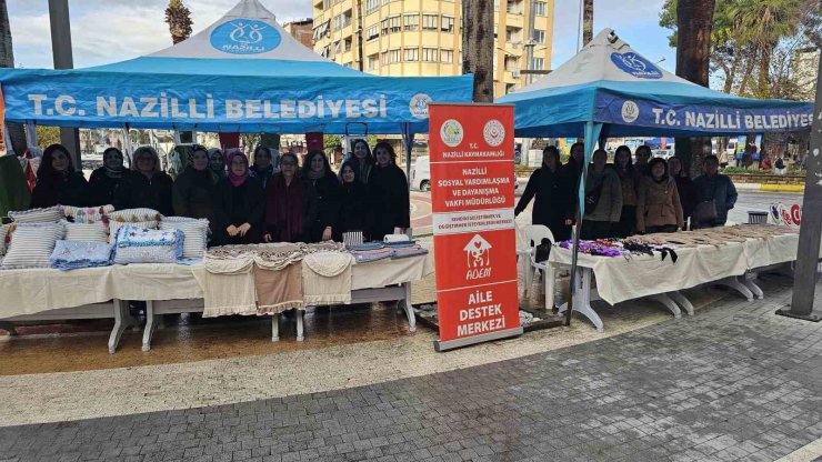 Nazilli’de kursiyerlerin sergisi büyük ilgi gördü