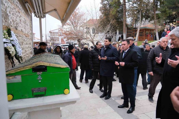 Sivrihisar Eski Belediye Başkanı Fikret Arslan son yolculuğuna uğurlandı