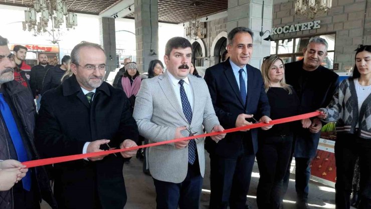 Kars’ta ‘Tarım, Orman ve İnsan’ temalı fotoğraf sergisi açıldı