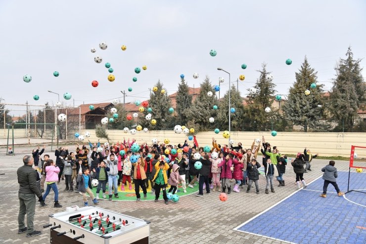 Yeşilyurt Belediyesi’nin ‘Spor İstasyonları’ projesine yoğun ilgi