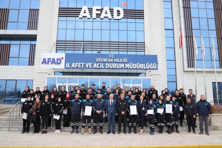 ACAR "Hafif Seviye Kentsel Arama Kurtarma" alanında akredite olarak sertifika almaya hak kazandı