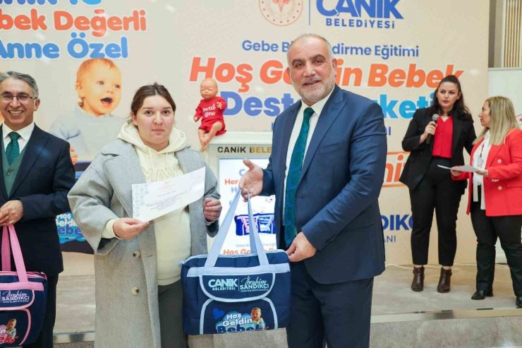 Canik’te anne adaylarına ‘Bebek Destek Paketi’