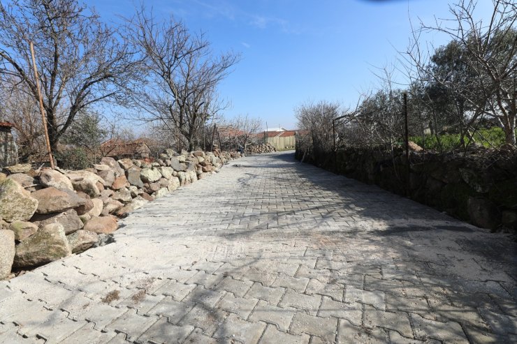 Yunusemre’de sokaklar yenileniyor