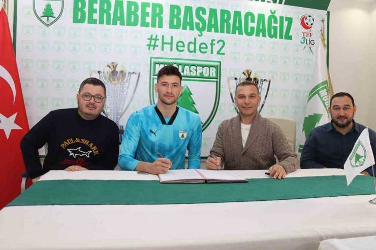 Muğlaspor’a tecrübeli kaleci takviyesi