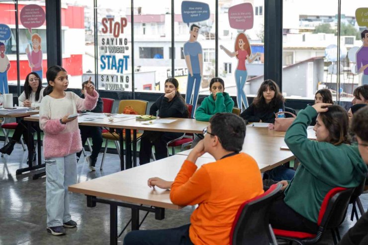 Öğrenciler, yarıyıl tatilinde yabancı dil becerilerini geliştiriyor