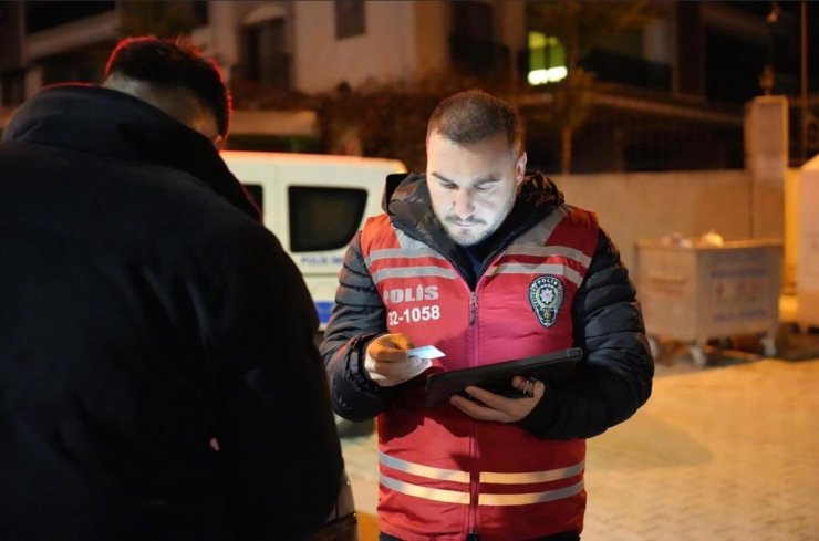 Isparta’da 24 saatte 3 bin 797 kişi sorgulandı, 11 aranan şahıs yakalandı