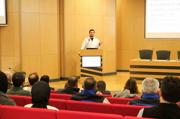 Çorum Belediyesi personeline sigaranın zararları anlatıldı