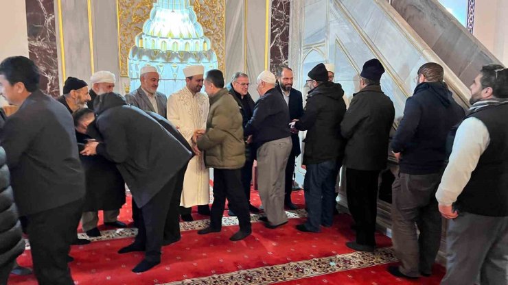 Başkan Özdoğan: "Manevi değerlerimizi birlikte yaşatmaya devam ediyoruz"