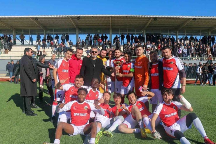 Kurtlapa Köyü şampiyon oldu