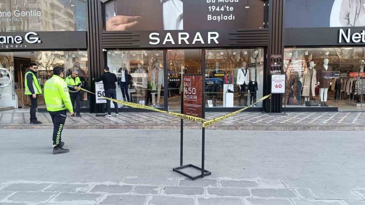 Batman’da feci olay: İş merkezinin 7’nci katından düşen genç kız hayatını kaybetti