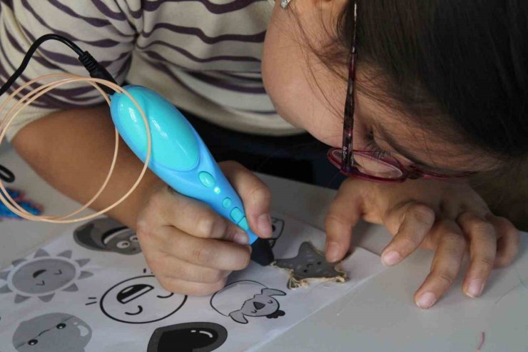 Çocuklar; ’Kütüphane Yarıyıl Programı’nda eğitici ve eğlendirici etkinliklere katıldı