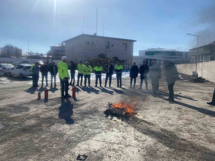 İtfaiyeden polislere "Yangın Güvenliği Eğitimi"