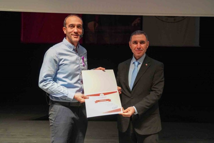 Bilecik’te ‘Ürolojik Kanserler’ konferansı düzenlendi