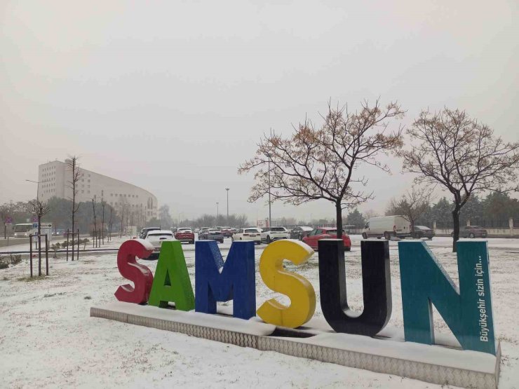 Samsun’da yoğun kar yağışı