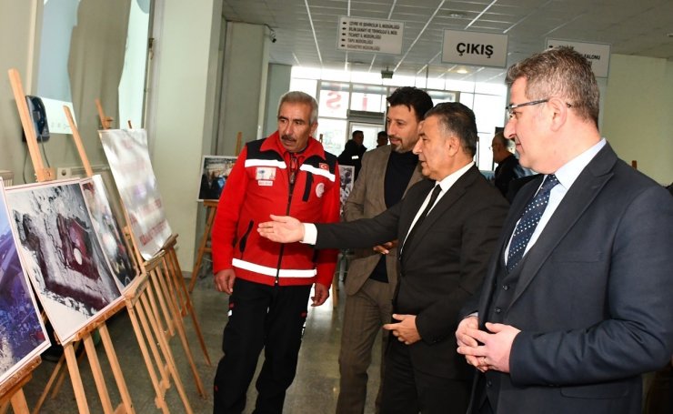 "Asrın felaketi" fotoğraflarla hatırlatıldı