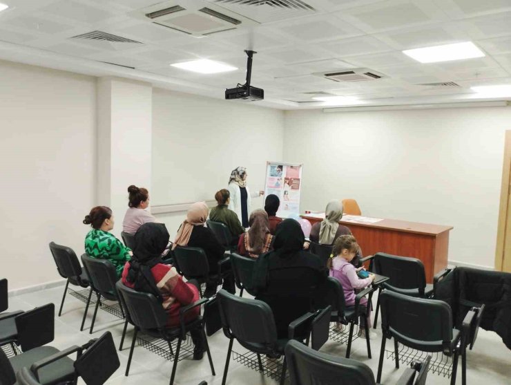 Elazığ’da normal doğumu teşvik eğitimi