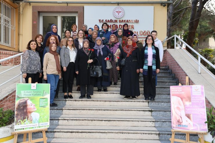 Kadınlar ücretsiz kanser taramasından geçiyor
