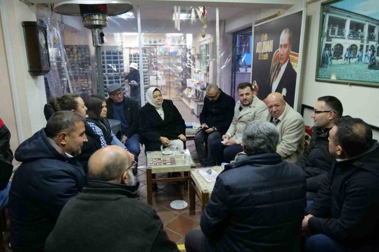 Milletvekili Gürcan, Tarihi Atlıhan Çarşısı’nda esnafın sıkıntılarını dinledi