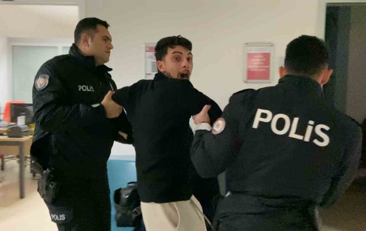 Aksaray’da 2 hakimin aracına çarpan alkollü sürücü, otogarda kaçarken yakalandı