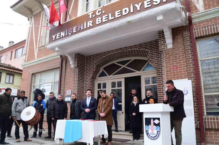 Başkan Özel işçinin yüzünü rekor ücretle güldürdü