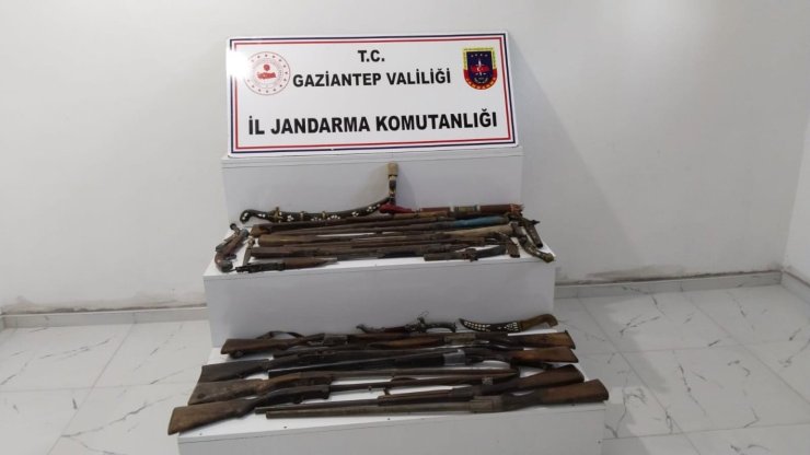 Gaziantep’te 48 adet kaçak silah geçirildi: 18 gözaltı