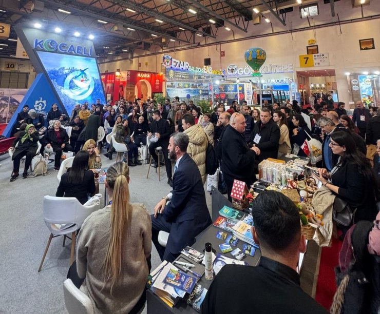 Turizm fuarında Gölcük rüzgarı