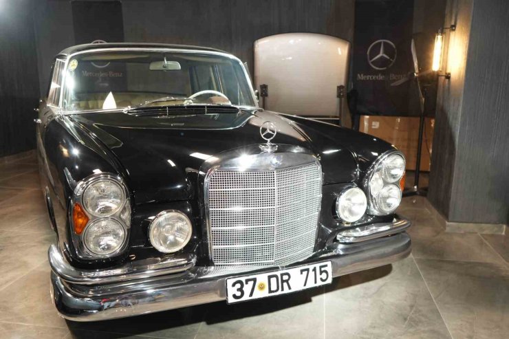 Nadir klasik otomobil koleksiyonu: Ünlüler bu araçların peşinde