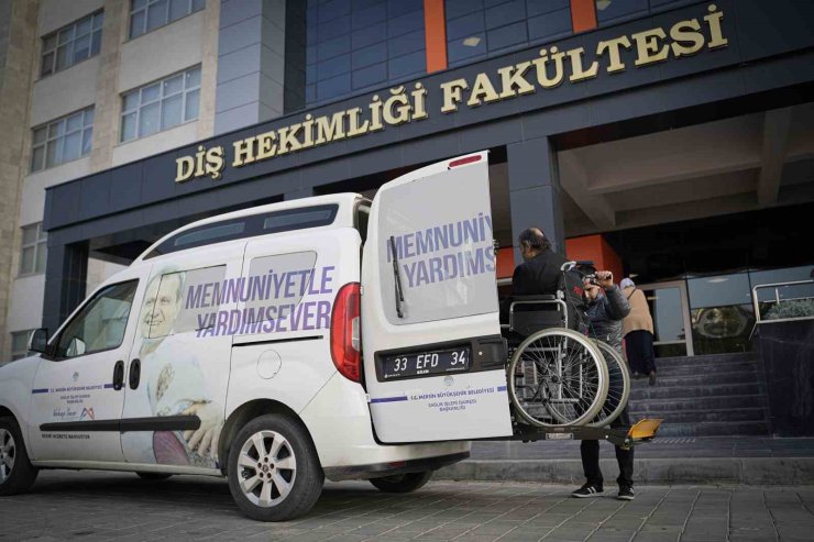 Mersin’de ’Engelsiz Transfer Aracı’ özel bireylerin hayatını kolaylaştırıyor