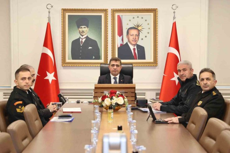 Düzce’nin asayişi Bakan Yerlikaya’ya iletildi