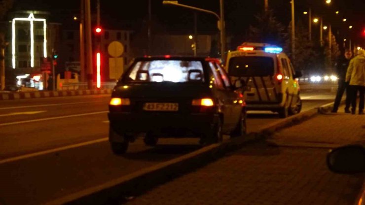 Tavşanlı’da otomobil yayaya çarptı: 1 yaralı