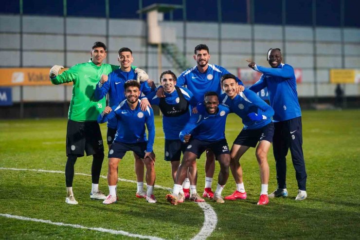 Çaykur Rizespor, Galatasaray maçı hazırlıklarına başladı