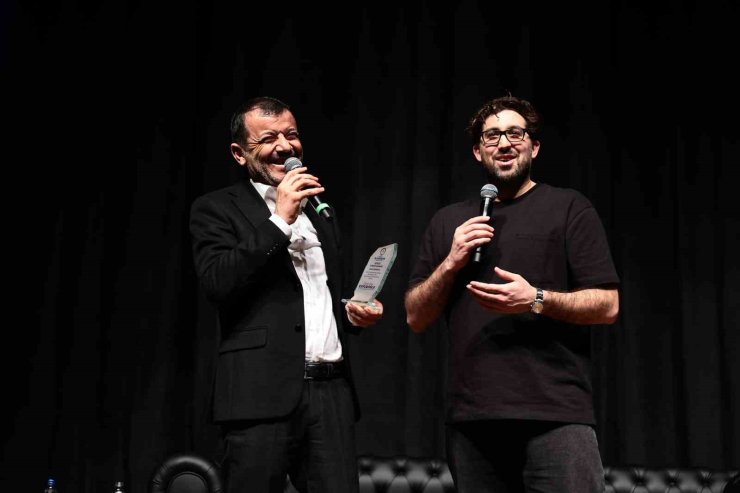 Denizli Komedi Sahnesi tüm hızıyla devam ediyor