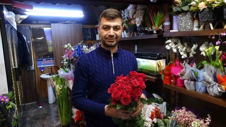 14 Şubat’ın trendi kırmızı gül