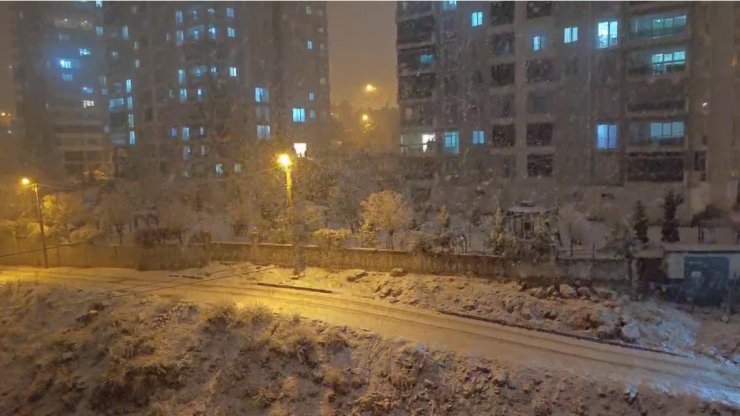 Mardin’de eğitime kar engeli