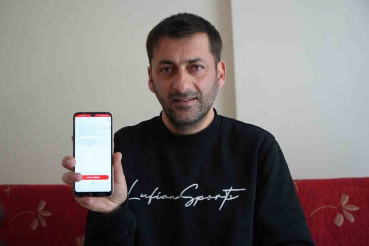 Bayburt’ta bir vatandaş hesabına yanlışlıkla gelen parayı "haram para" diyerek iade etti