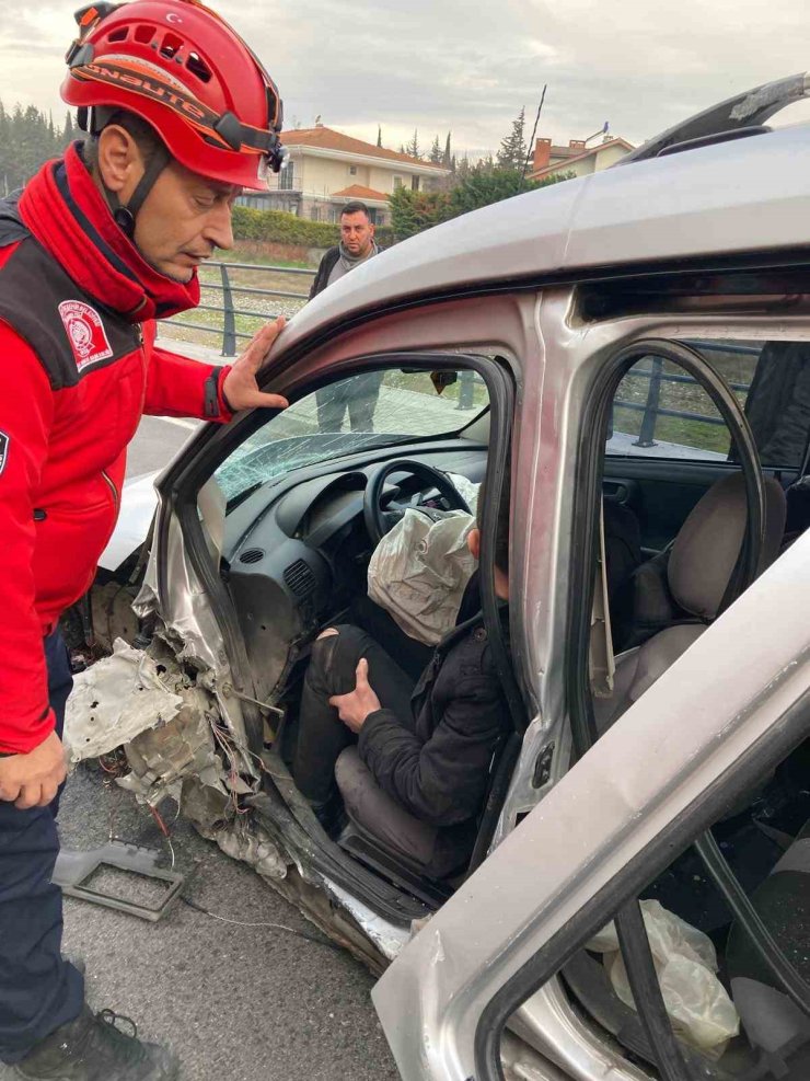 Balıkesir’de trafik kazası: 1 yaralı