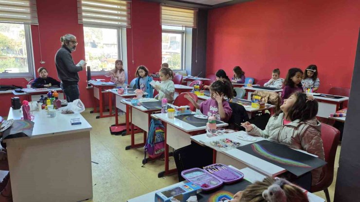 Yeteneklerini keşfediyorlar, hayallerini gerçekleştiriyorlar