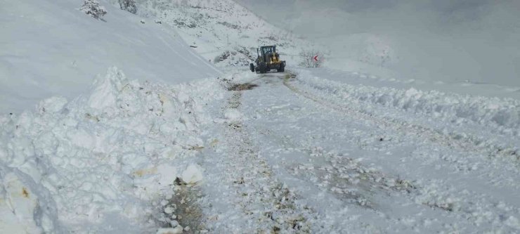 Diyarbakır’da bin 879 kilometrelik yol ulaşıma açıldı