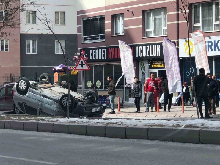 Otomobil takla attı: 1 yaralı