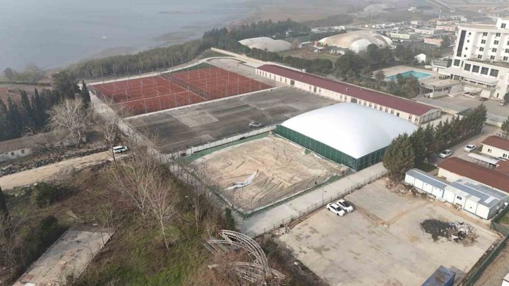 Tenisseverlere müjde