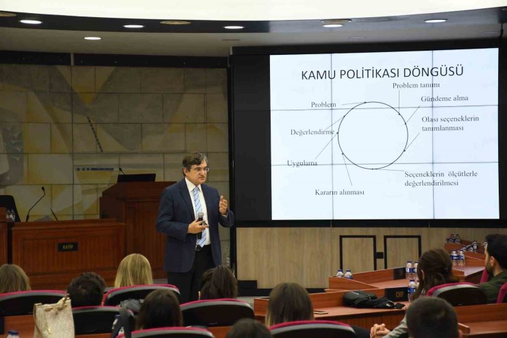 Büyükşehir’de personele hizmet içi eğitim