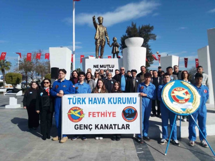 Türk Hava Kurumu Fethiye’de 100. kuruluş yıl dönümünü kutladı