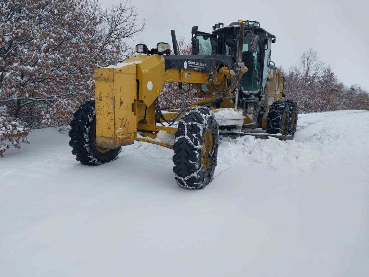Çorum’da karla mücadele seferberliği