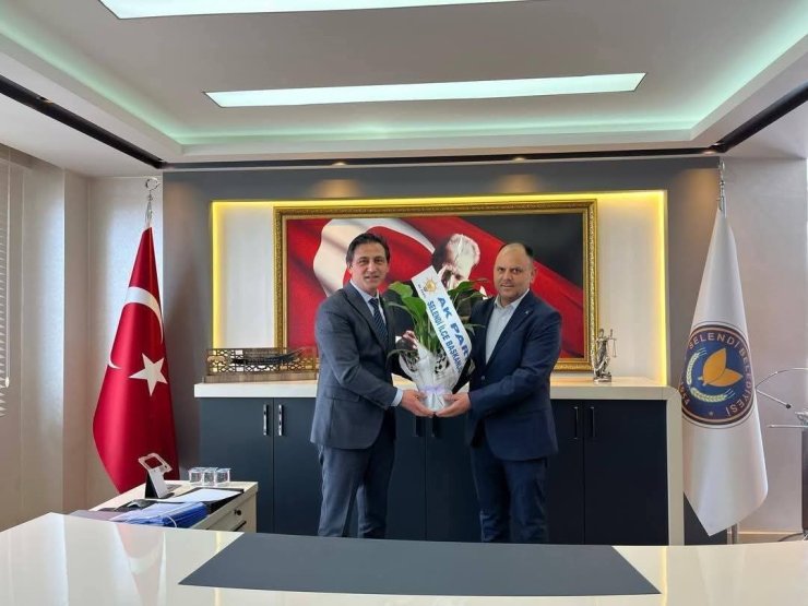 AK Parti’ye katılan Başkan Daban’a ilçe teşkilatından ziyaret