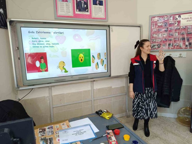 Özel öğrencilere gıda güvenirliği eğitimleri verildi