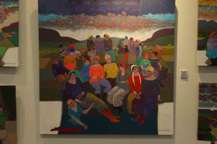 Ressam Düzgün, Anadolu kadınlarına sanatında yer veriyor