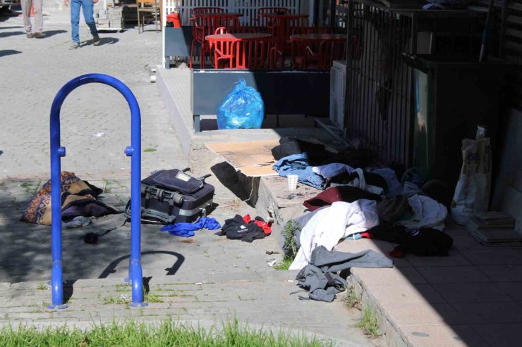Fünye ile patlatılan çantadan kıyafetler çıktı