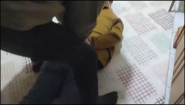 Diyarbakır merkezli suç örgütüne yönelik operasyonda 12 şüpheli tutuklandı