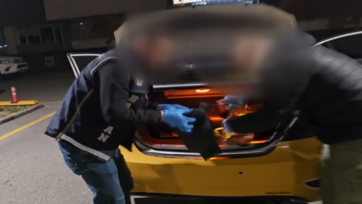 Batman’da takside uyuşturucuya 1 tutuklama