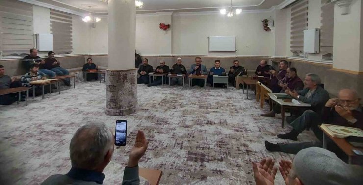 Bayburt’ta mahalle odalarında hatim okunuyor